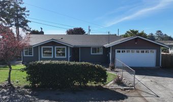 309 S HAZEL St, Brookings, OR 97415