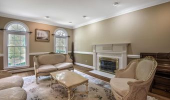 7206 BRADLEY Blvd, Bethesda, MD 20817