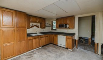 7344 SW Overland Trl, Andover, KS 67002