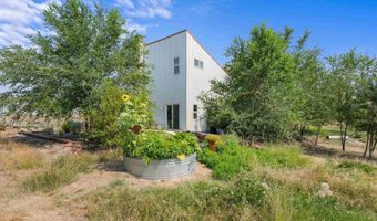 32337 Belle Ave, Bruneau, ID 83604