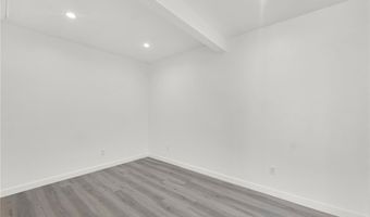 2621 Vineyard Ave, Los Angeles, CA 90016