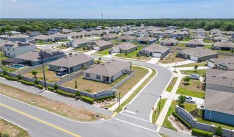523 AUBURN GROVE Ter, Auburndale, FL 33823