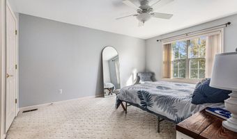 2808 Barclay Way, Ann Arbor, MI 48105