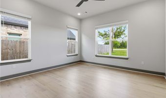 980 Trestle Ln, Bentonville, AR 72713