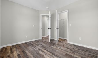 421 Beavertail Rd, Ash Grove, MO 65604