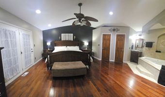 8023 Railroad Rd, Indianapolis, IN 46217