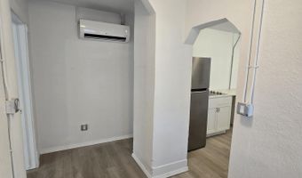 110 Mesa St SE, Albuquerque, NM 87106