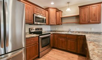 2811 Swallowtail Ct, Altoona, WI 54720