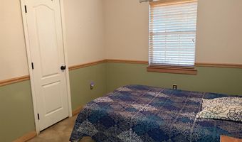 302 Woodlawn Ave, Atmore, AL 36502