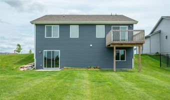 2860 Pilgrim Dr SW, Altoona, IA 50009