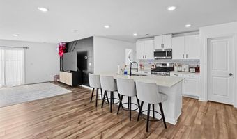 1242 Kilead Ct, Boiling Springs, SC 29316