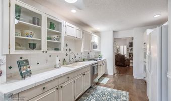 71 Fairway Oaks Blvd, Abilene, TX 79606