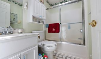 2 FALCON CREST Dr, Harbeson, DE 19951