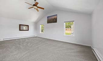 79 Strawberry Hill Rd, Bristol, CT 06010