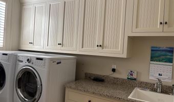 856 Windermere West Pkwy, Alexander City, AL 35010