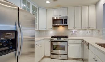 2310 14TH St N 402, Arlington, VA 22201