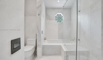 20938 NE 37th Ct, Aventura, FL 33180