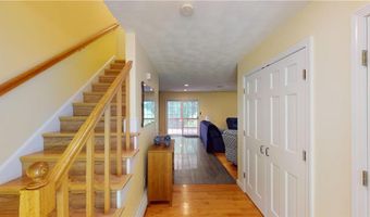 6 Forest Hill Dr, North Smithfield, RI 02896