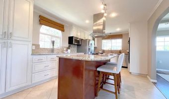 4275 Crestview Dr, La Mesa, CA 91941