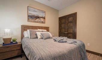 580 Linden Drive 104, Arnolds Park, IA 51331
