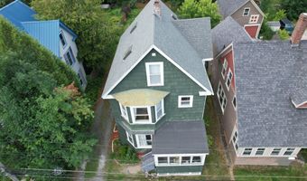 21 Cottage St, Bangor, ME 04401