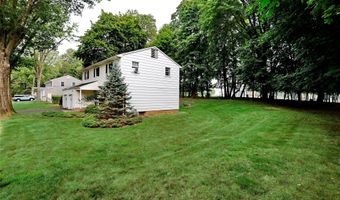 12 Provost Dr, Airmont, NY 10901