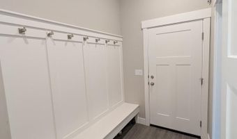 3842 Hidden Valley Dr, Ammon, ID 83406