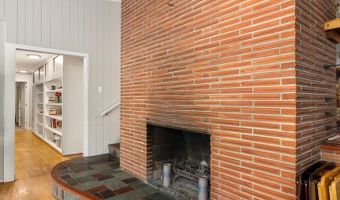 912 Berry St, Ashland, OH 44805
