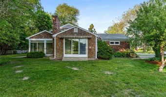 37 Beaumont St, East Providence, RI 02916