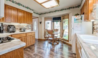 609 4th Ave NW, Altoona, IA 50009