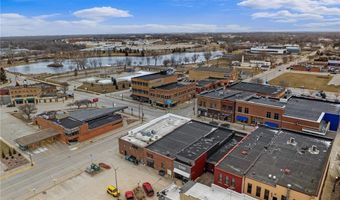 417 N Main St, Austin, MN 55912