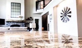 9174 207th Ave, Anamosa, IA 52205