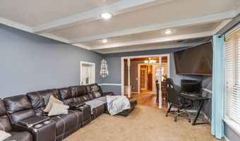 5195 E State Road 54, Bloomfield, IN 47424