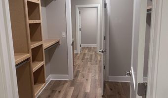 135 S Heritage Way, Andover, KS 67002