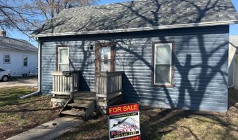 325 S Maple St, Ainsworth, NE 69210