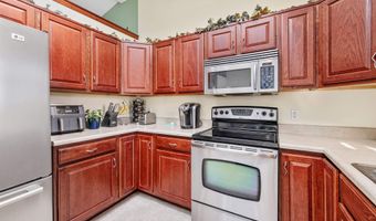 1408 Katherine St, Auburn, IN 46706