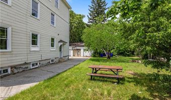 11 Roosevelt St 3R, North Providence, RI 02904