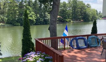 12 Pine Point Dr, Bridgeport, CT 06606