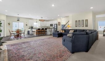 20 Thoreau Dr, Ashville, OH 43103