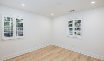 502 New St, Beaufort, SC 29902
