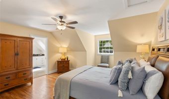 240 Upper Ridge Rd, Glenville, NC 28736
