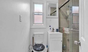 76 W 25th St, Bayonne, NJ 07002