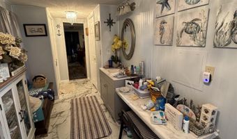 524 Aydlett Rd, Aydlett, NC 27916
