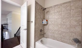41523 CROSS CANTER Dr, Aldie, VA 20105