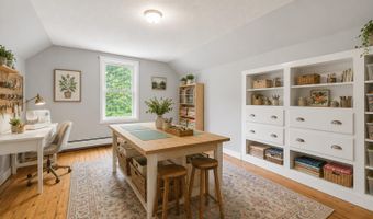 241 E Hardscrabble Rd, Auburn, ME 04210