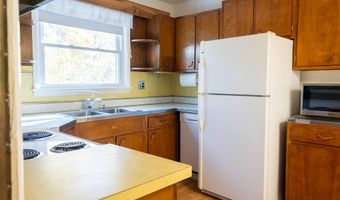 2720 HIDDEN VALLEY Rd, Accokeek, MD 20607