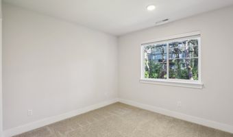 18315 SW SILVERTIP St, Beaverton, OR 97007