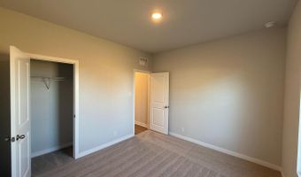 11003 Bop Ln, Adkins, TX 78101