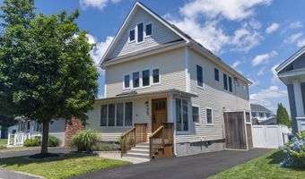 18 Waverly Rd, Branford, CT 06405