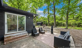 4508 Ivanhoe Pl, Charlotte, NC 28205